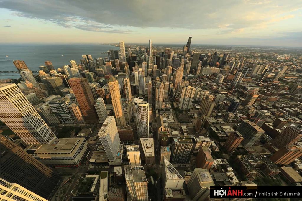 EOSB-hero-bg-chicago